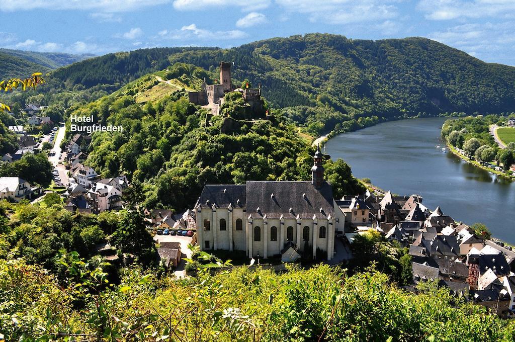 Hotel Burgfrieden バイルシュタイン エクステリア 写真
