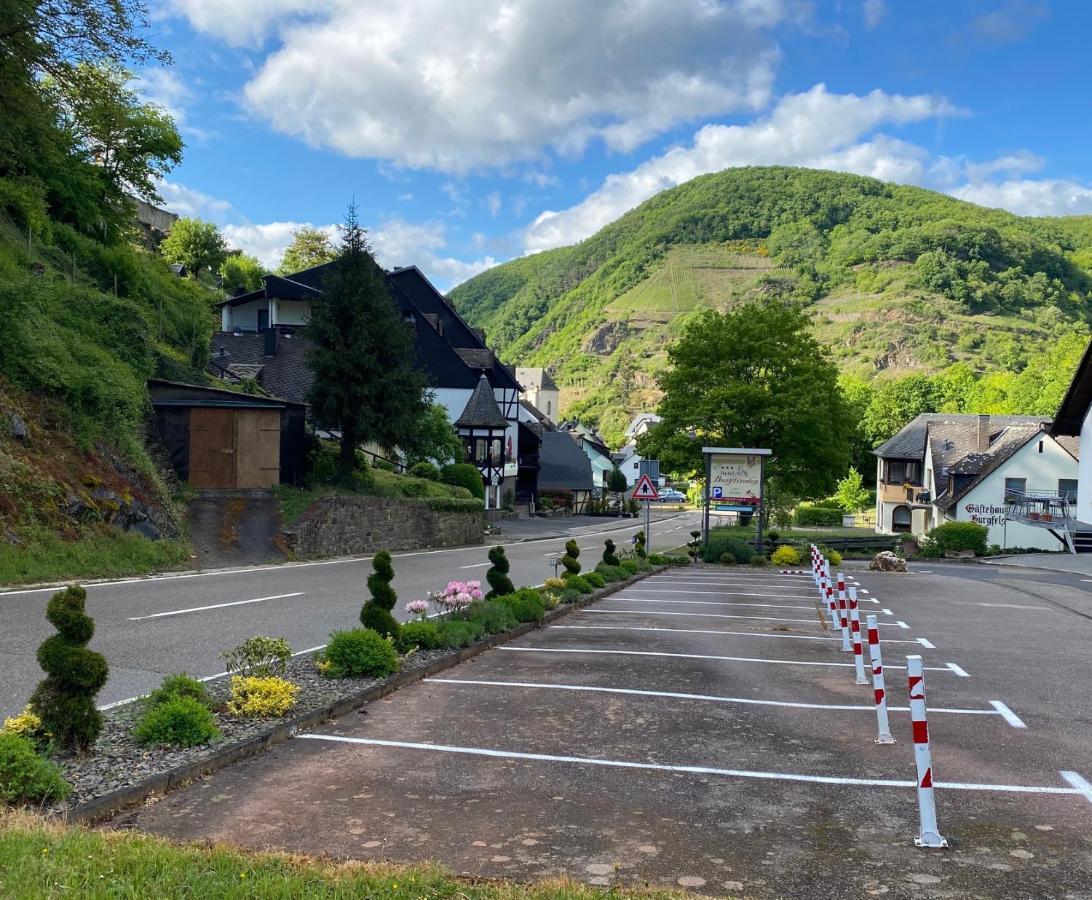 Hotel Burgfrieden バイルシュタイン エクステリア 写真